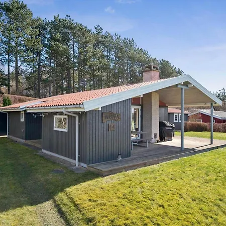 84333-ebeltoft-brunklovervej-14 بيت للعطل *